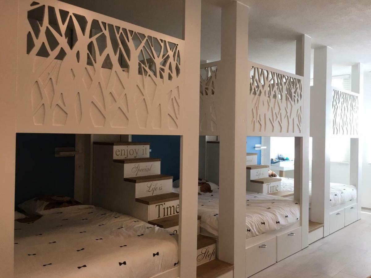 Villa Beline Direct Aan Zee, Verwarmd Zwembad En Sauna Tribanj-Kruscica Kültér fotó